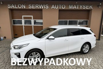 1,4 T-GDI 140KM Automat CarPlay Kamera