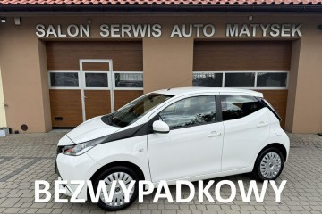 1,0 69KM  Klimatyzacja  Kamera  Navi