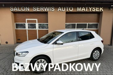 1,0 65KM Klima CarPlay Ledy Vat23% Serwis